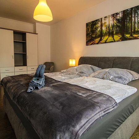 בולאיי Moderne Fewo Sky Netflix Terrasse Burgblick Boxspringbett Waschtrockner מראה חיצוני תמונה