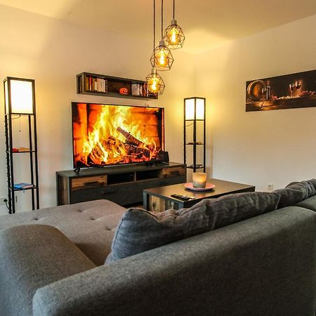 בולאיי Moderne Fewo Sky Netflix Terrasse Burgblick Boxspringbett Waschtrockner מראה חיצוני תמונה
